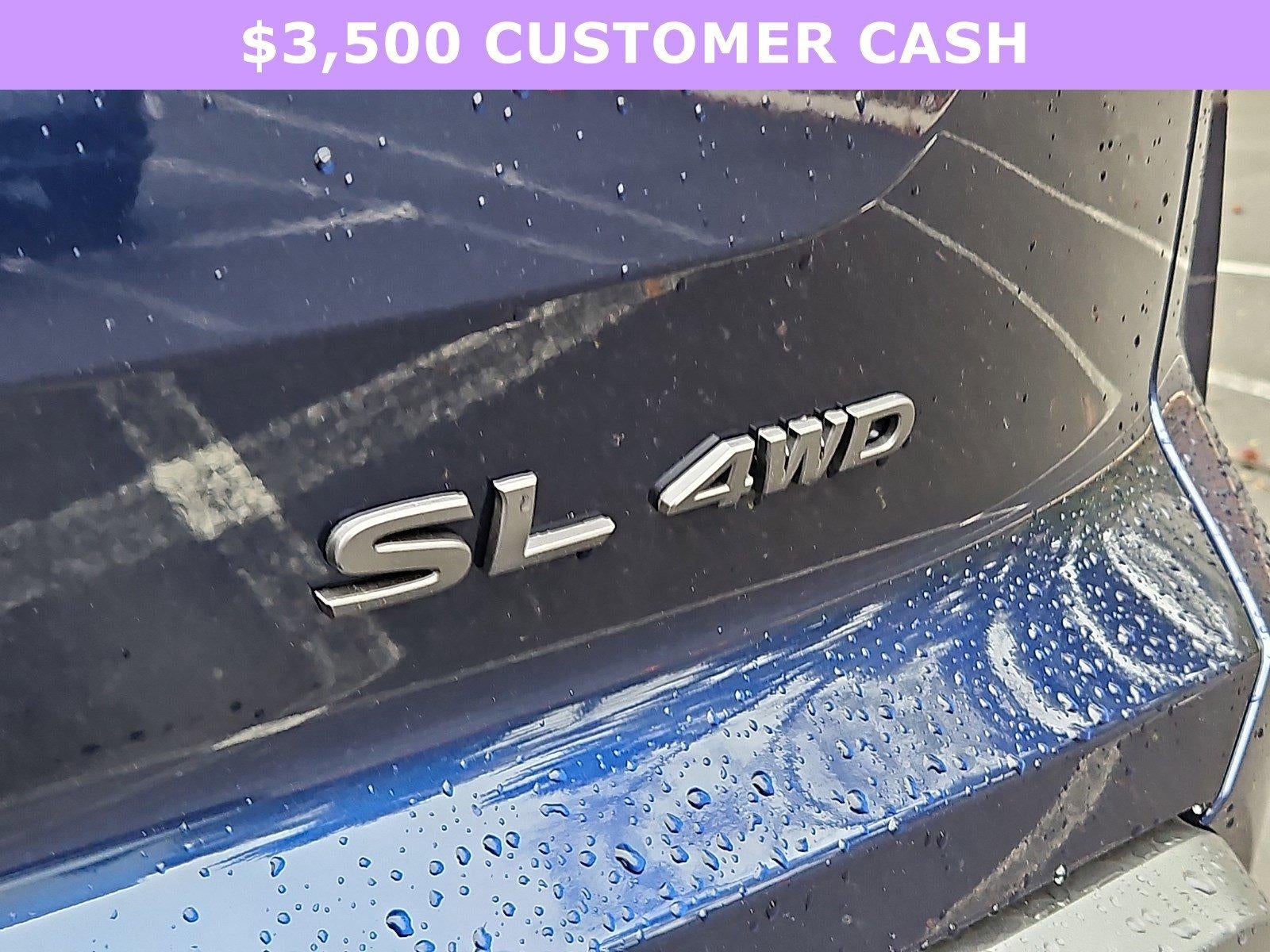 2026 Nissan Pathfinder SL