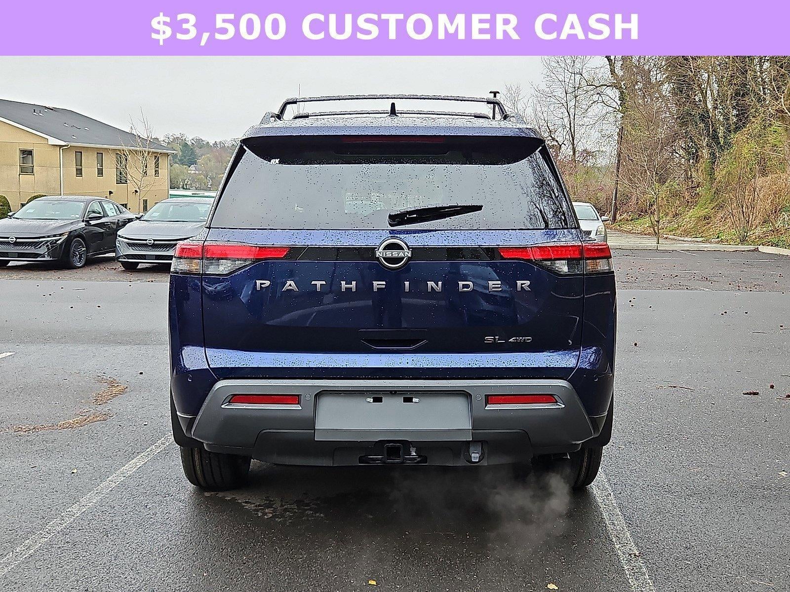 2026 Nissan Pathfinder SL