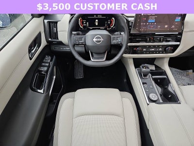 2026 Nissan Pathfinder SL