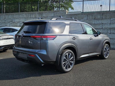 2026 Nissan Pathfinder Platinum 4WD