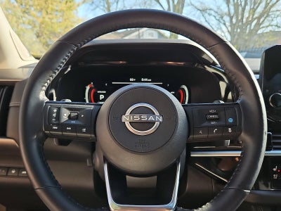 2023 Nissan Pathfinder Platinum