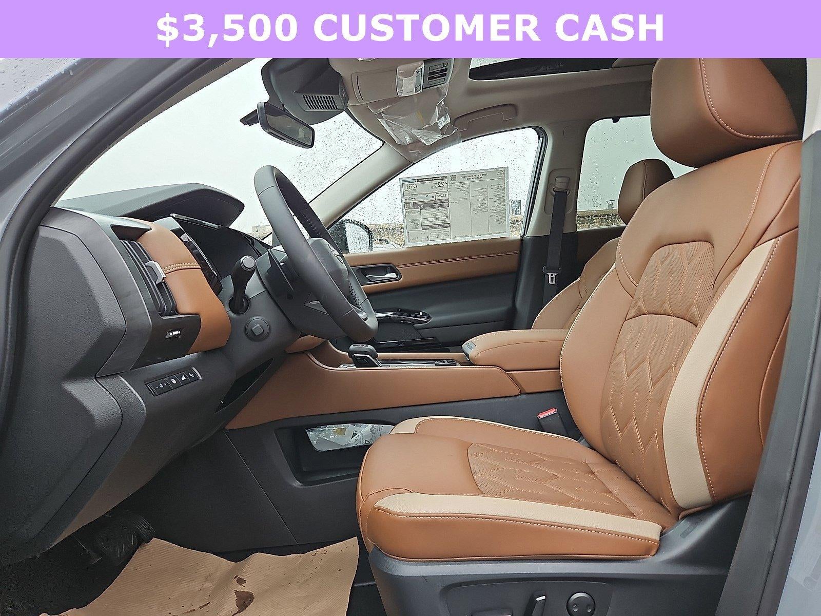 2026 Nissan Pathfinder Platinum