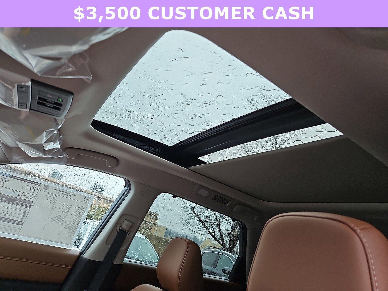 2026 Nissan Pathfinder Platinum