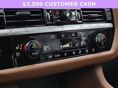 2026 Nissan Pathfinder Platinum