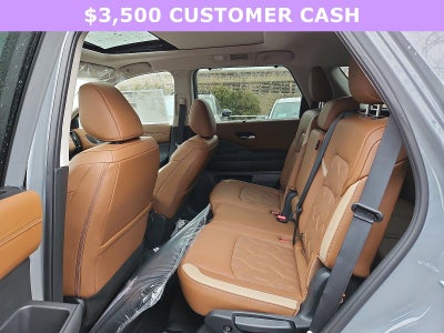 2026 Nissan Pathfinder Platinum