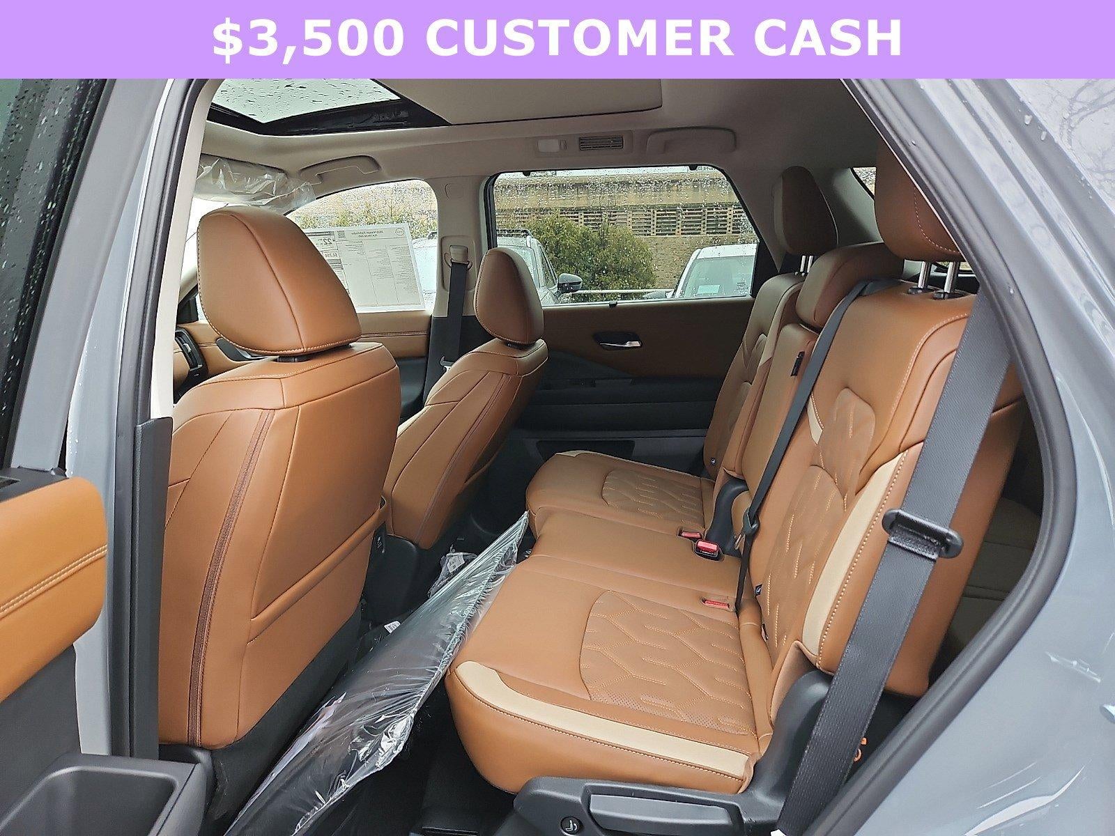 2026 Nissan Pathfinder Platinum