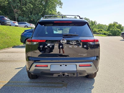 2026 Nissan Pathfinder Platinum 4WD