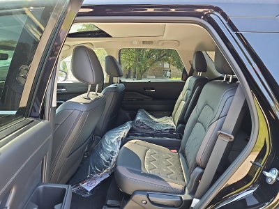 2026 Nissan Pathfinder Platinum 4WD