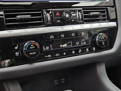 2026 Nissan Pathfinder Platinum 4WD