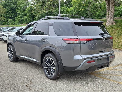 2026 Nissan Pathfinder Platinum 4WD