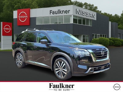 2023 Nissan Pathfinder Platinum