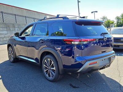 2026 Nissan Pathfinder Platinum 4WD
