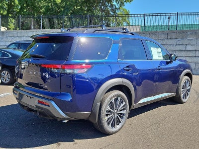 2026 Nissan Pathfinder Platinum 4WD