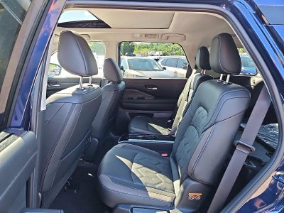 2026 Nissan Pathfinder Platinum 4WD