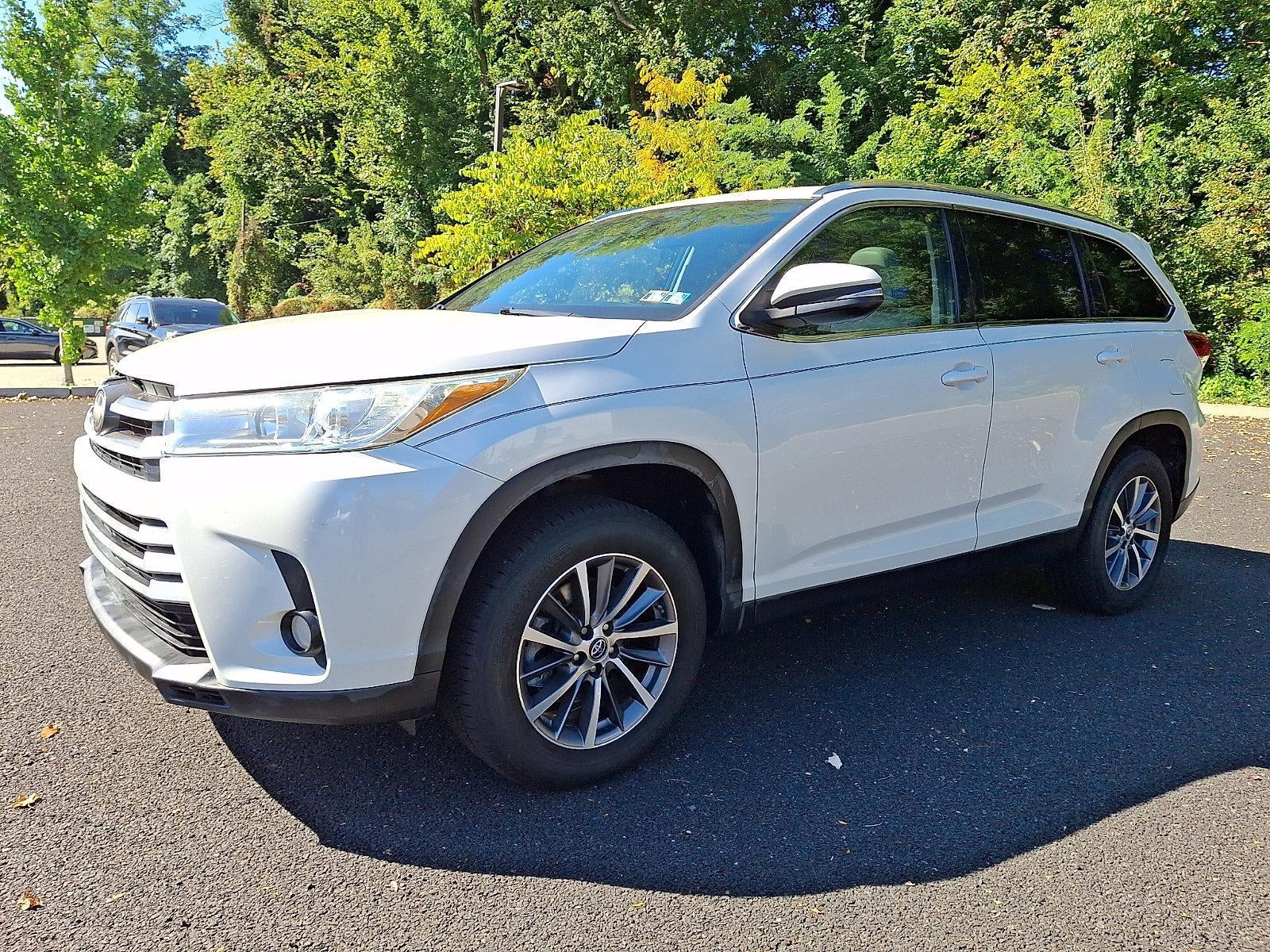 2019 Toyota Highlander XLE V6 FWD (Natl)