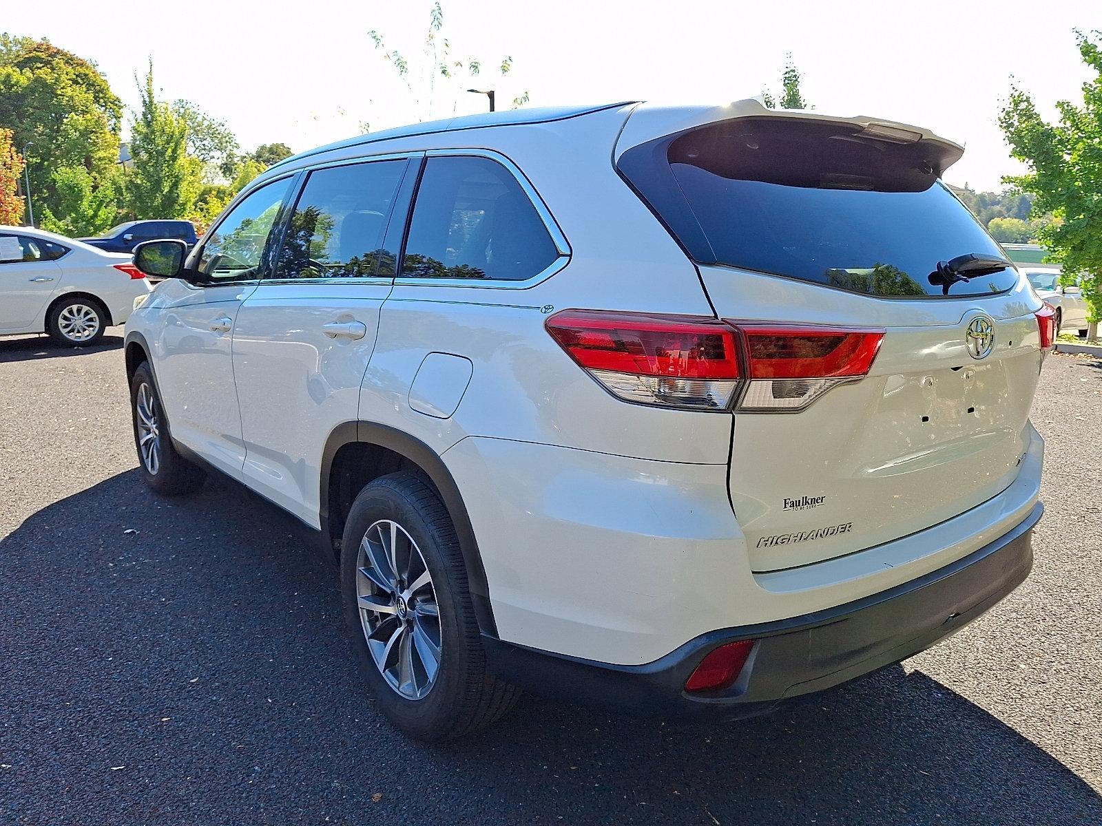 2019 Toyota Highlander XLE V6 FWD (Natl)