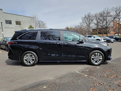 2024 Toyota Sienna Limited AWD 7-Passenger (Natl)
