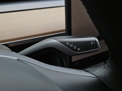 2023 Tesla Model 3 RWD