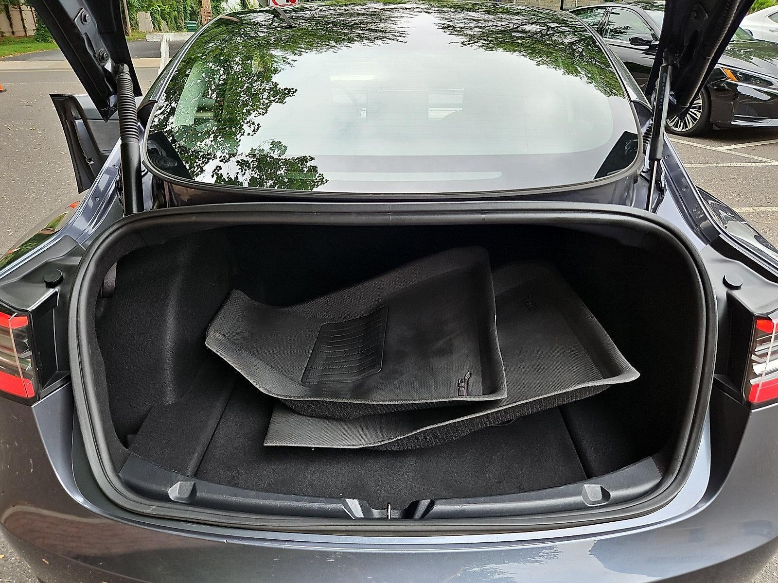 2023 Tesla Model 3 RWD