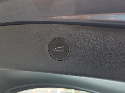 2023 Tesla Model 3 RWD