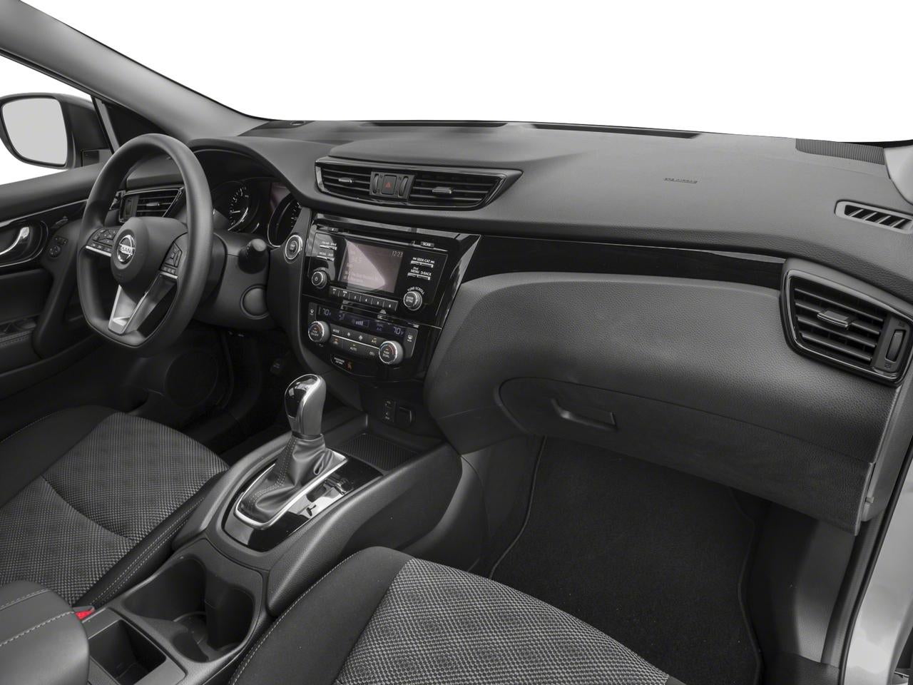 2017 Nissan Rogue Sport SV