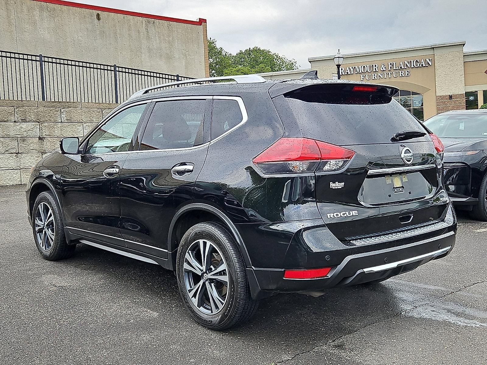2020 Nissan Rogue SV