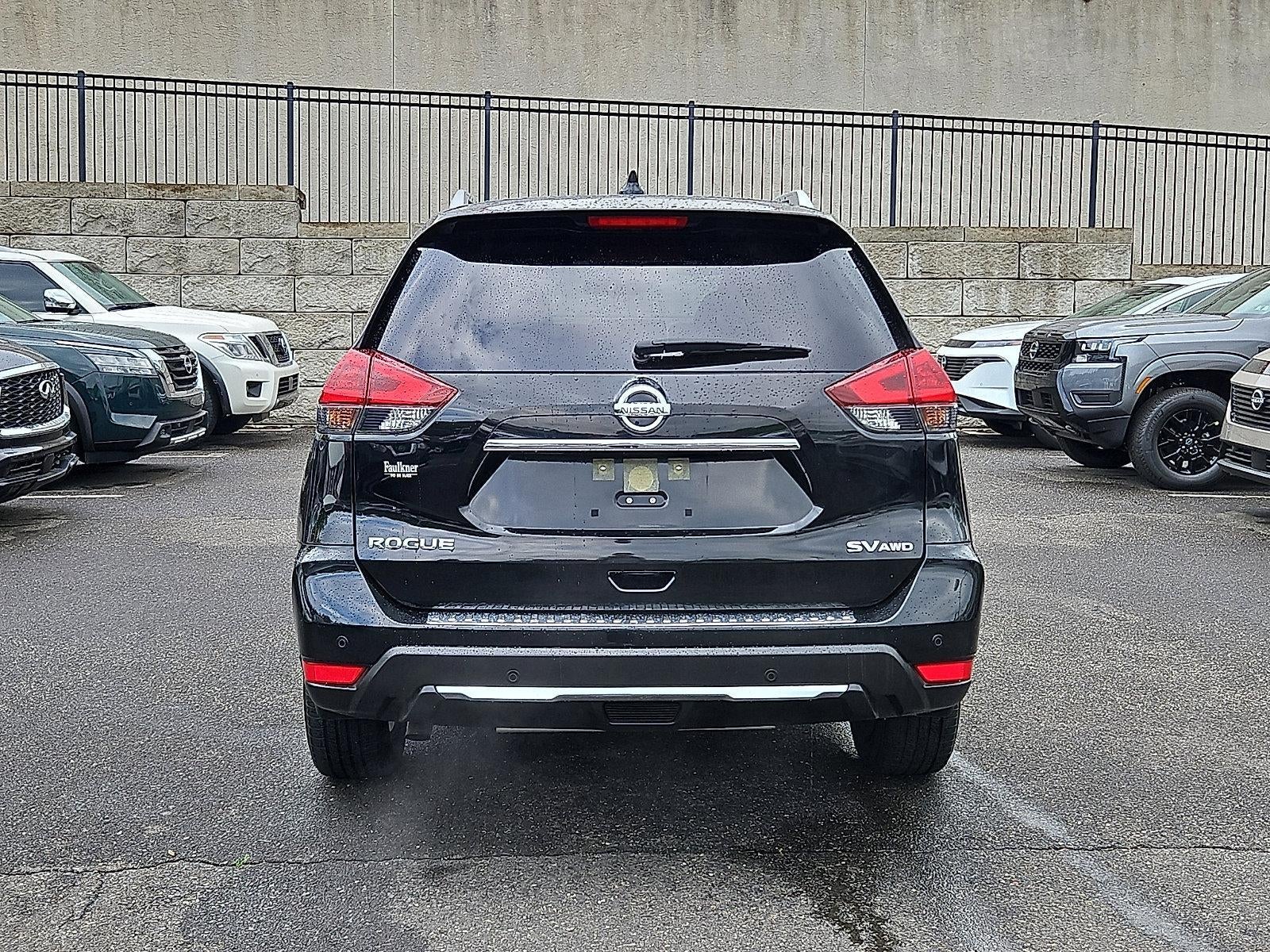 2020 Nissan Rogue SV