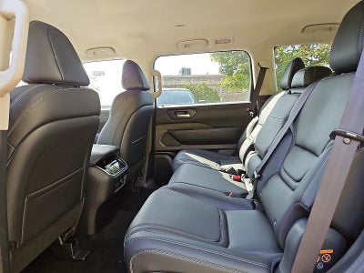 2026 Nissan Armada SV