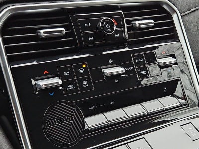 2025 Nissan Armada SV