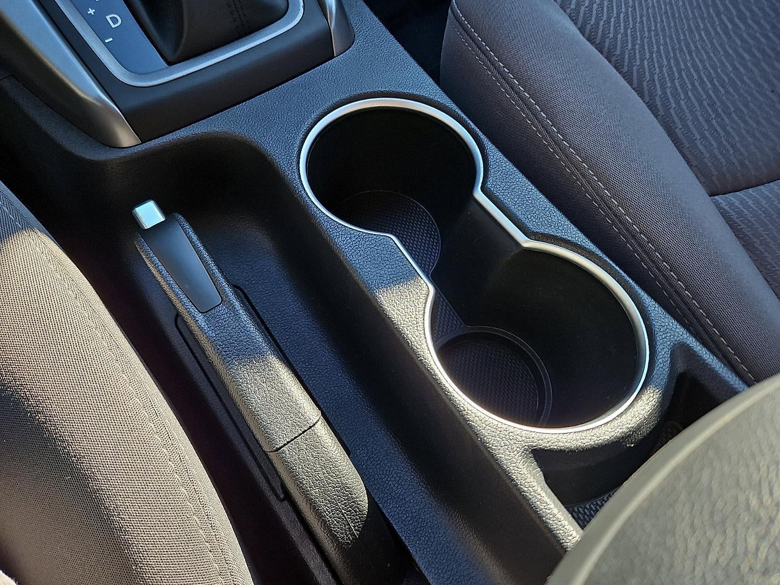 2016 Hyundai ELANTRA 4dr Sdn Auto SE