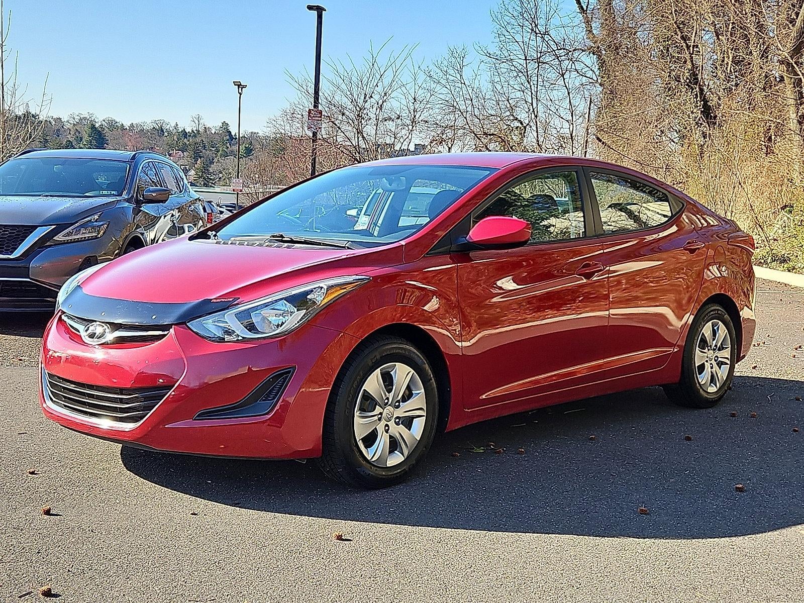2016 Hyundai ELANTRA 4dr Sdn Auto SE