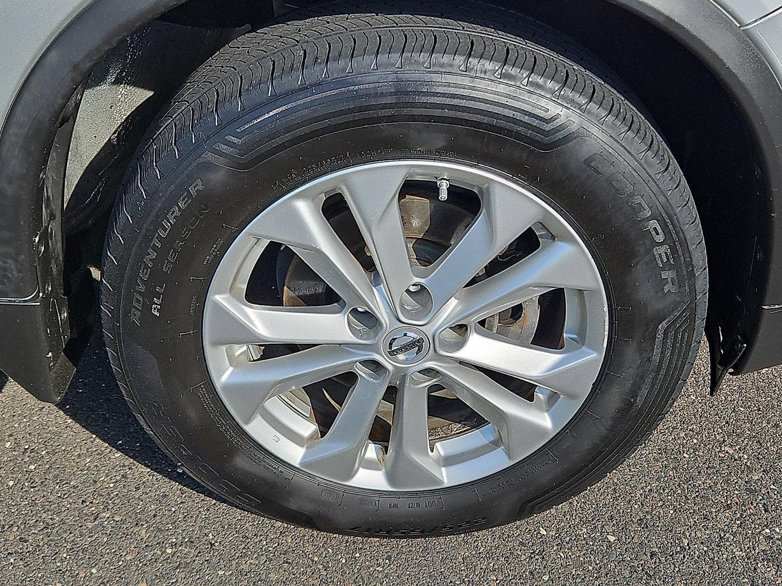 2015 Nissan Rogue AWD 4dr SV
