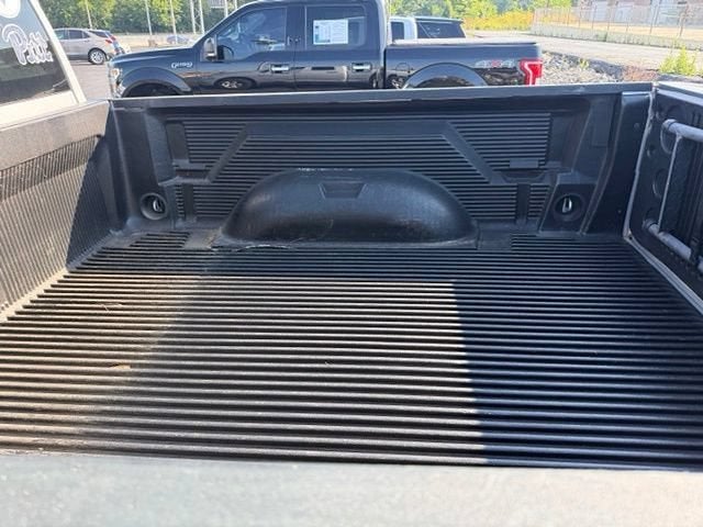 2018 RAM 1500 Express Quad Cab 4x4 6'4" Box