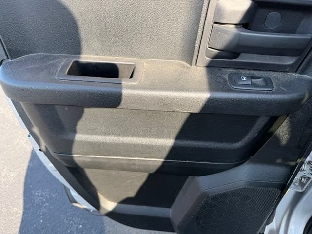 2018 RAM 1500 Express Quad Cab 4x4 6'4" Box