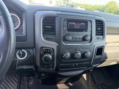 2018 RAM 1500 Express Quad Cab 4x4 6'4" Box