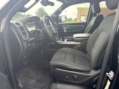 2020 RAM 1500 Big Horn Crew Cab 4x4 5'7" Box