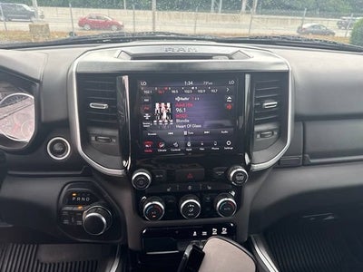 2020 RAM 1500 Big Horn Crew Cab 4x4 5'7" Box