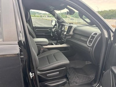 2020 RAM 1500 Big Horn Crew Cab 4x4 5'7" Box