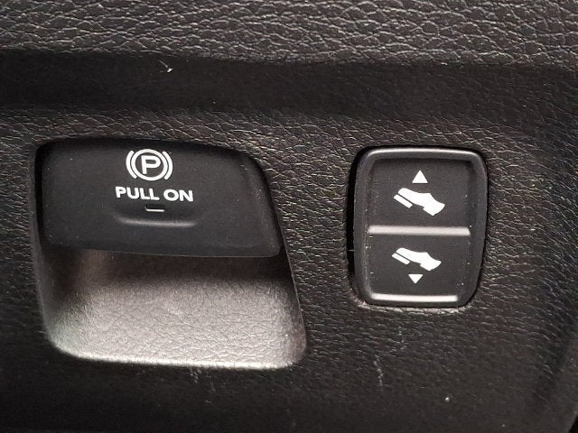 2021 RAM 1500 Rebel Crew Cab 4x4 5'7" Box
