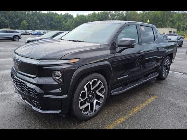 2025 Chevrolet Silverado EV RST - Max Range