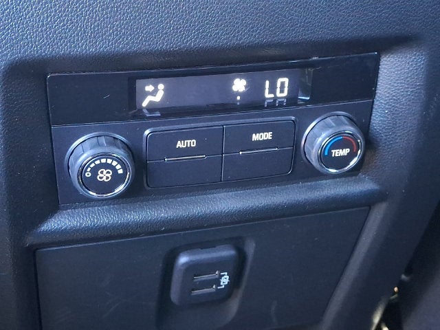 2024 Chevrolet Traverse Limited LT Cloth
