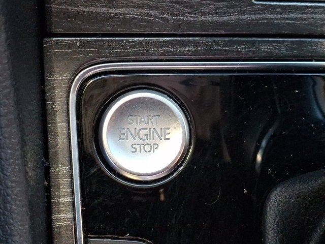 2016 Volkswagen Passat 1.8T SE