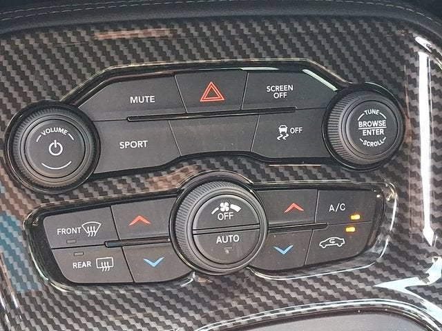 2020 Dodge Challenger SXT AWD