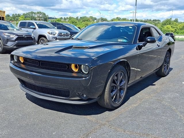 2020 Dodge Challenger SXT AWD