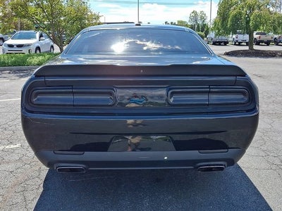 2020 Dodge Challenger SXT AWD