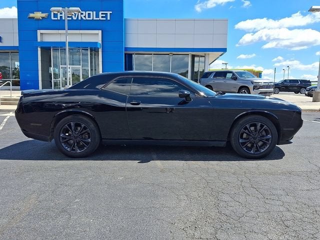 2020 Dodge Challenger SXT AWD