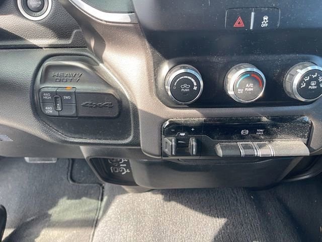 2019 RAM 2500 Big Horn Crew Cab 4x4 6'4" Box