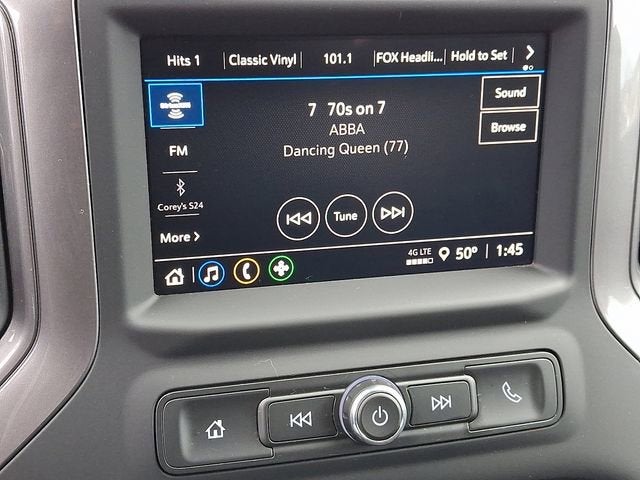 2022 Chevrolet Silverado 1500 Custom Trail Boss