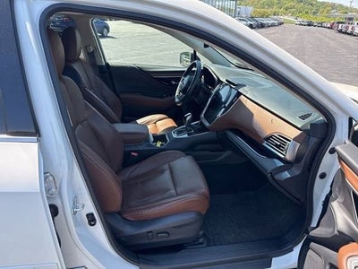 2022 Subaru Outback Touring XT