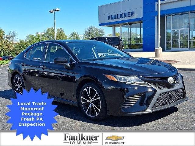 2018 Toyota Camry SE
